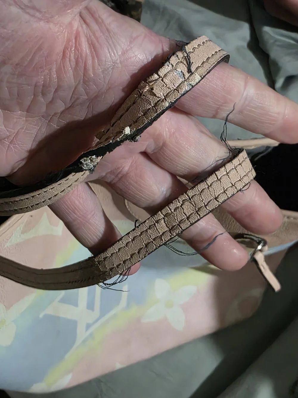 Louis Vuitton Pastel Monogram Neverfull Tote - Pink Multicolor - Picture 6 of 8